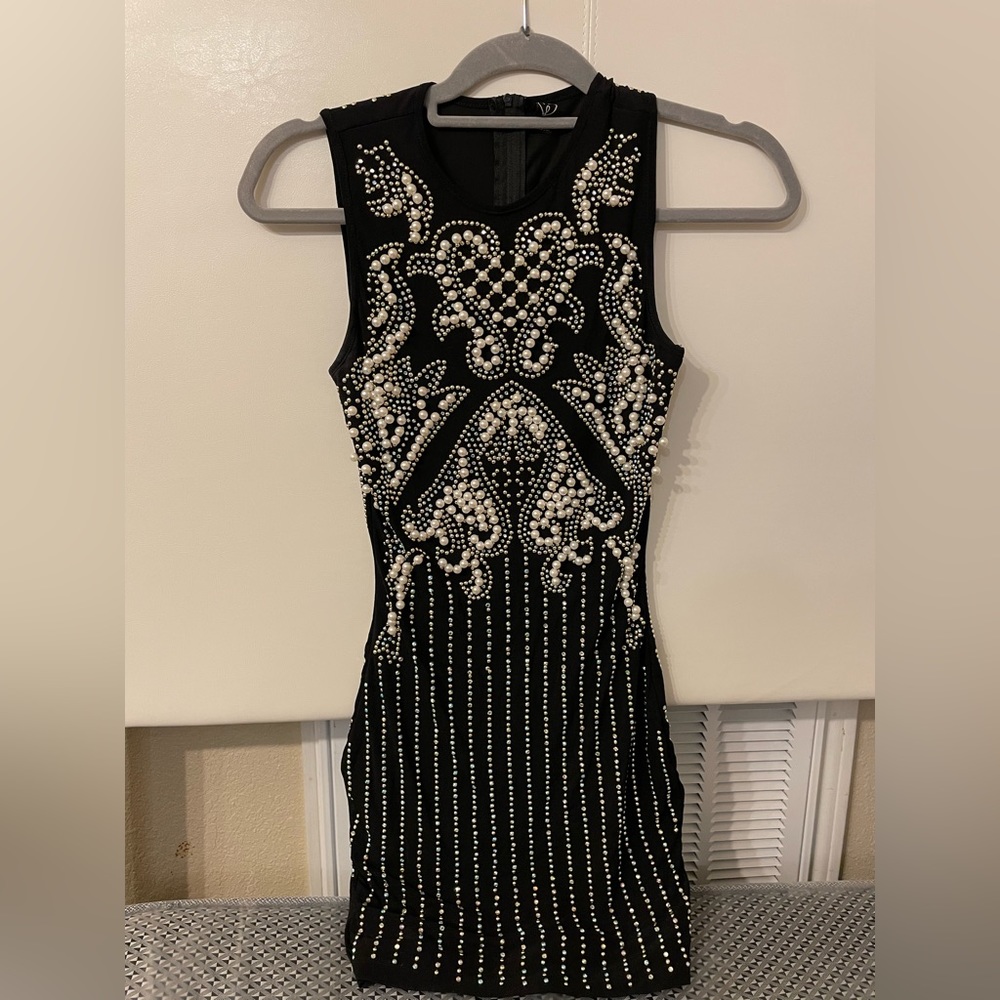Black beaded with pearls small dress Windsor